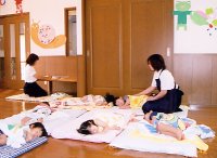 お昼寝